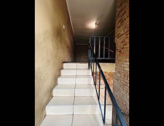 5 BEDROOM HOUSE FOR SALE IN BOKSBURG NORTH
